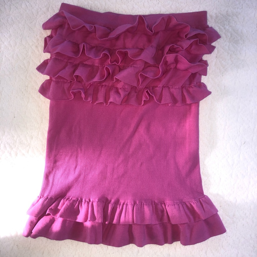 3/$20 or 5 for $25 Bundle Sale❗️One PINK Stretchy Strapless Top Sz S - M 🛍💝